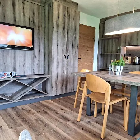 Apartment 1336 *